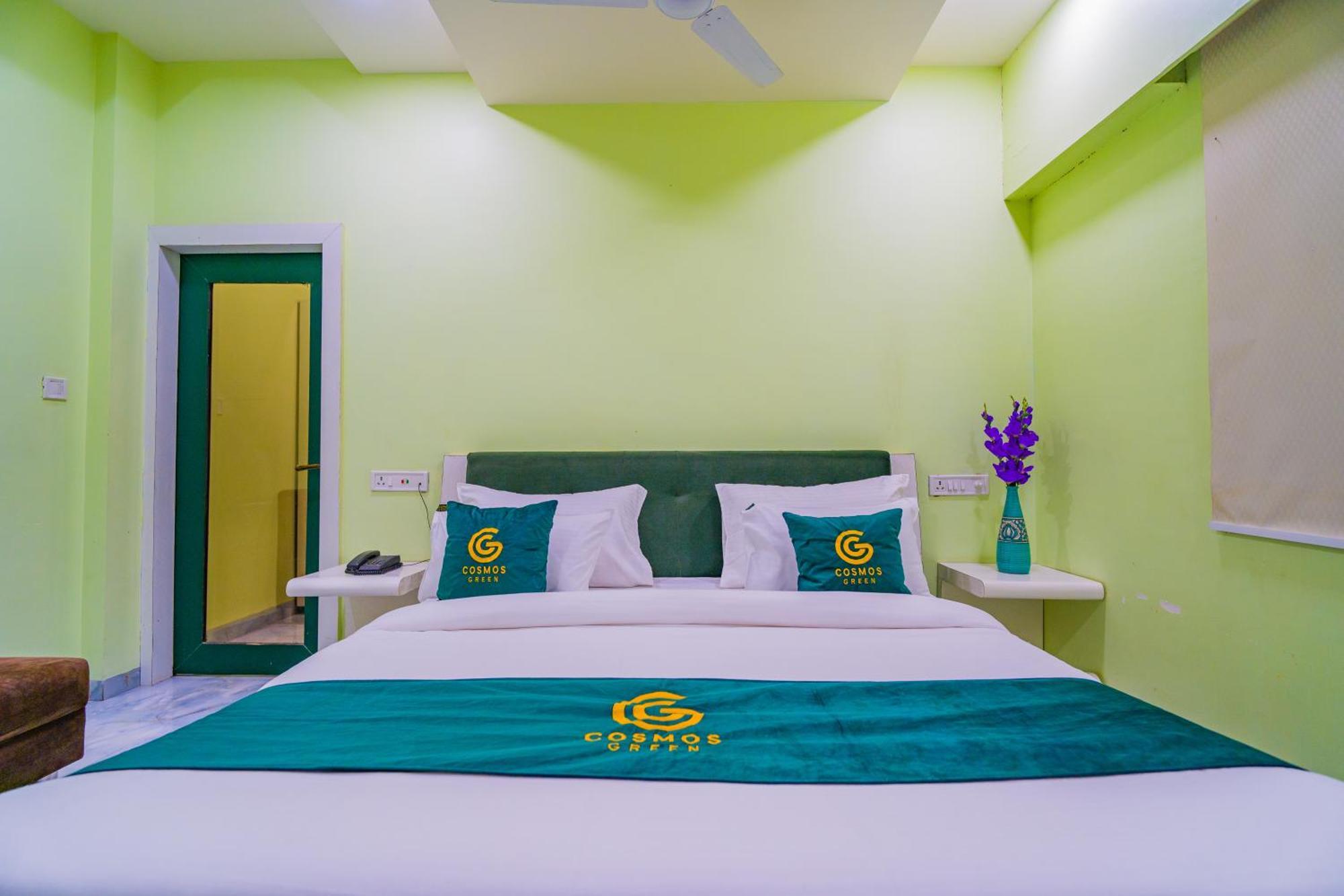 Hotel Kanha Shree By Cosmos Green Индаур Номер фото