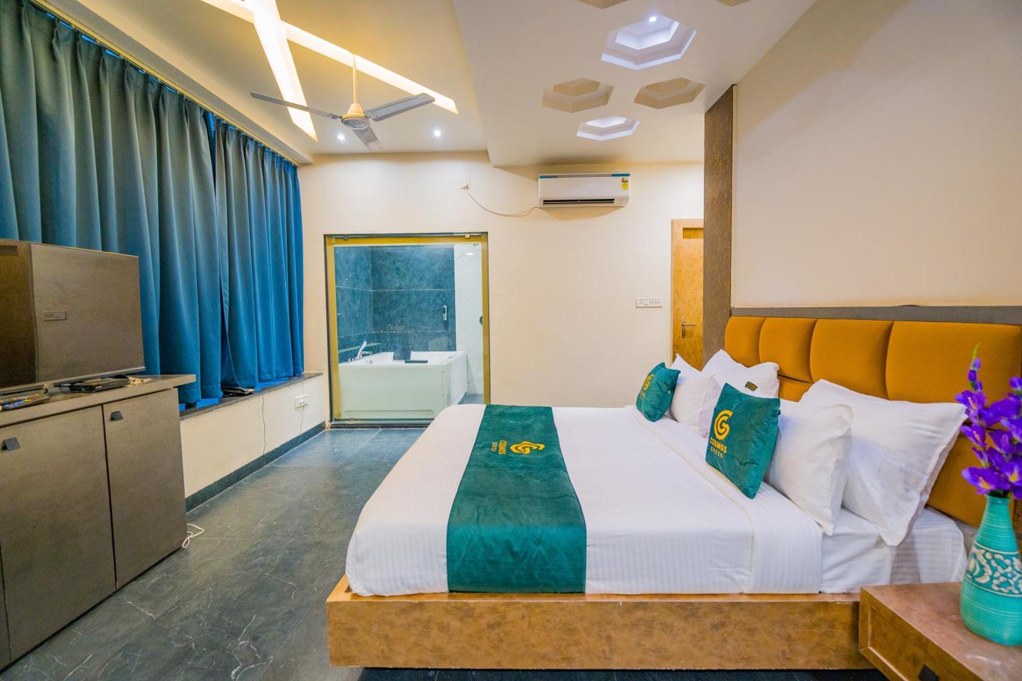 Hotel Kanha Shree By Cosmos Green Индаур Номер фото